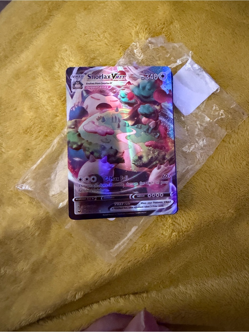 Snorlax VMAX Holo Pokémon Card - Rainbow Full Art